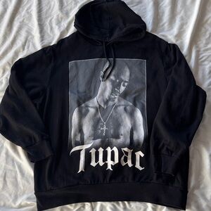 Men's Black Tupac Graphic Hoodie